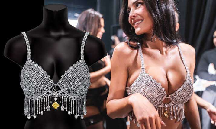 Victoria’s Secret 2026 defilesinden fotoğraflar geldi! 50 milyon dolar değerindeki Fantastik Sütyen'i giyen isme çok şaşıracaksınız! 9